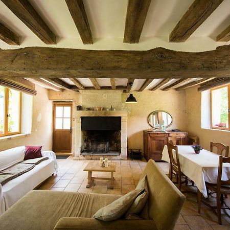 Holiday home Le Vaugarnier Couture-sur-Loir Extérieur photo