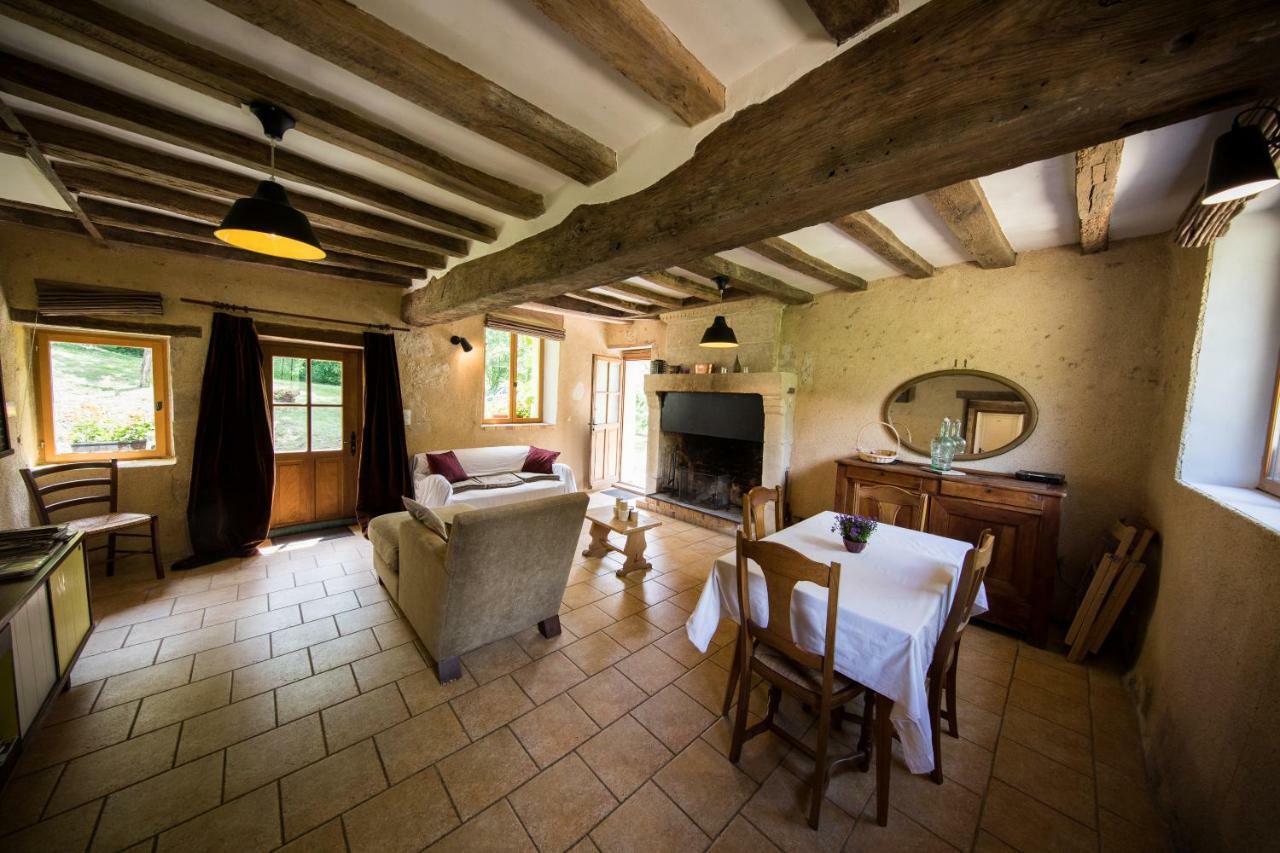 Holiday home Le Vaugarnier Couture-sur-Loir Extérieur photo