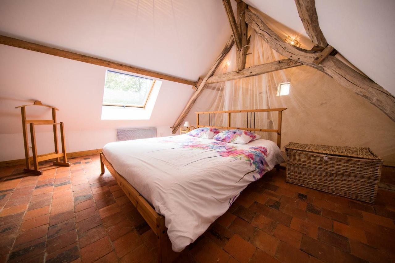 Holiday home Le Vaugarnier Couture-sur-Loir Extérieur photo